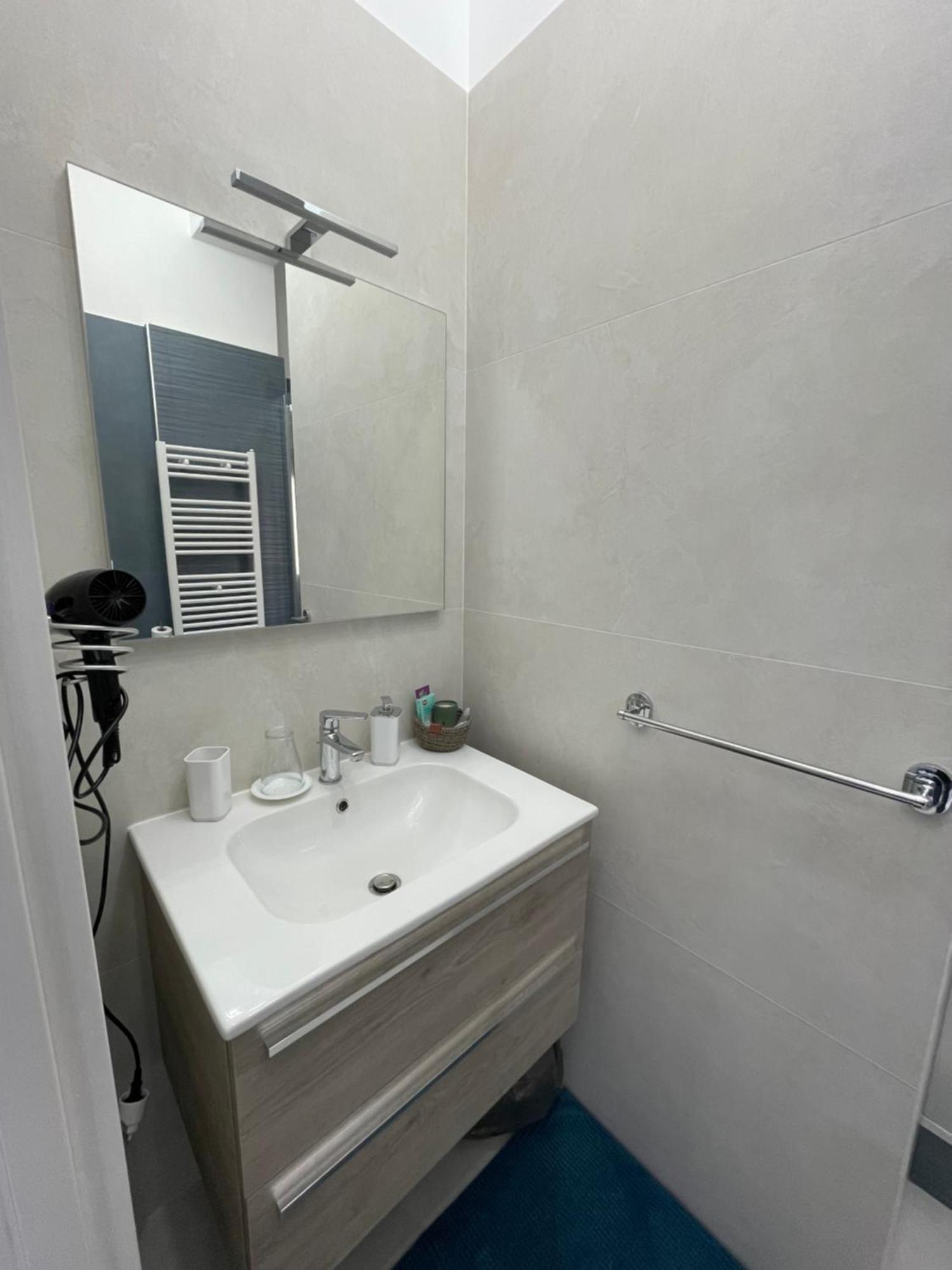 B&B Holden House Bari Buitenkant foto