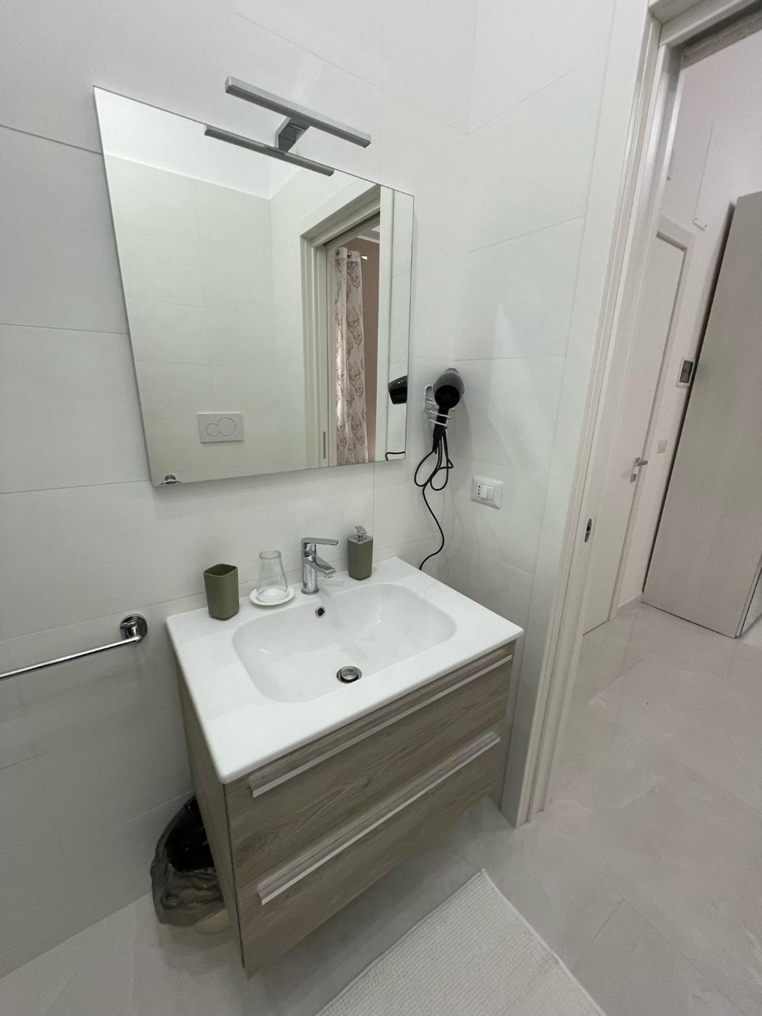 B&B Holden House Bari Buitenkant foto